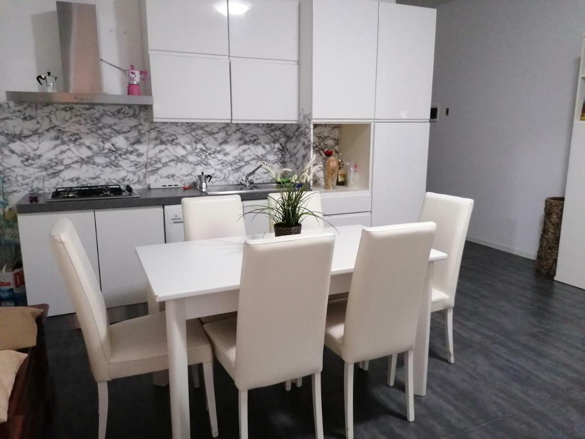 מלון מילאנו Casa Nuccia 2 מראה חיצוני תמונה